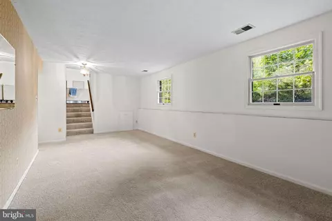 Living - 7792 Kawshek Path, Hanover, MD 21076 photo 2 of 4