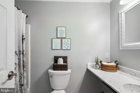 Bath - 7864 Dero, Pasadena, MD 21122 photo 2 of 4