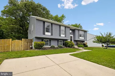 7864 Dero, Pasadena, MD 21122