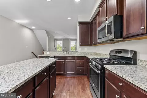 Entry Way - 7315 Old Calvary Rd, Hanover, MD 21076 photo 1 of 5