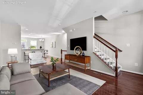 Living - 7315 Old Calvary Rd, Hanover, MD 21076 photo 2 of 4