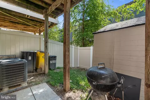 Exterior - 7315 Old Calvary Rd, Hanover, MD 21076 photo 4 of 6