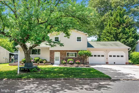 162 Barbara Rd, Severna Park, MD 21146