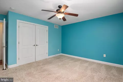Entry Way - 148 Waldo Rd, Pasadena, MD 21122 photo 5 of 6