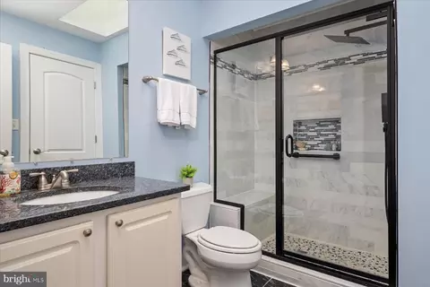Bath - 148 Waldo Rd, Pasadena, MD 21122 photo 3 of 5