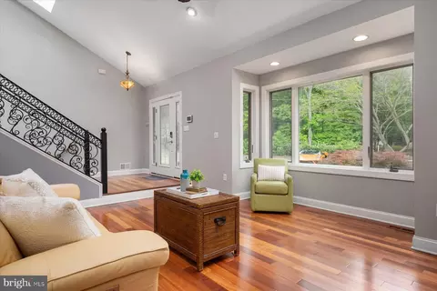 Living - 148 Waldo Rd, Pasadena, MD 21122 photo 2 of 3