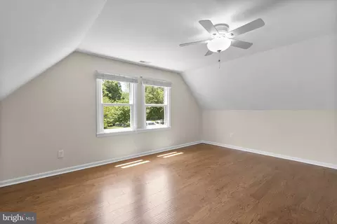Bedroom - 1010 Smith Dr, Arnold, MD 21012 photo 3 of 3