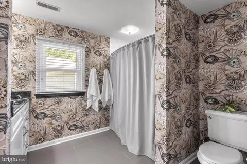 Bath - 1010 Smith Dr, Arnold, MD 21012 photo 2 of 2