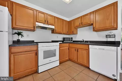 Kitchen - 1610 E Bancroft Ln, Crofton, MD 21114 photo 1 of 2