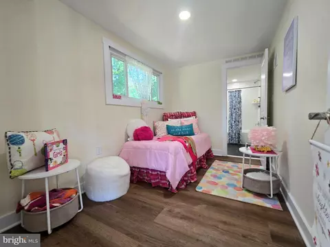 Bedroom - 261 Arundel Rd, Pasadena, MD 21122 photo 5 of 5
