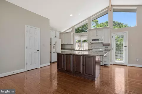 Kitchen - 962 Main St, Deale, MD 20751 photo 4 of 4
