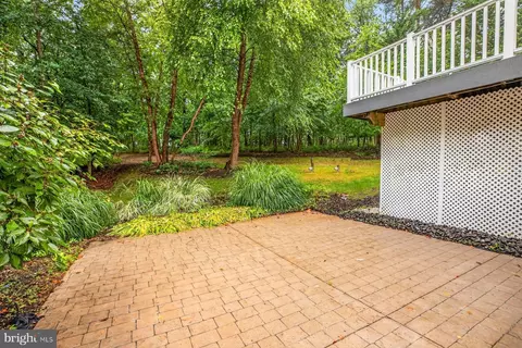 Exterior - 184 Hickory Point Rd, Pasadena, MD 21122 photo 11 of 11