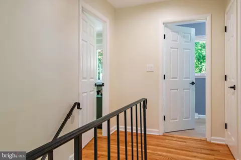 Entry Way - 1126 Mainsail Dr, Annapolis, MD 21403 photo 11 of 11
