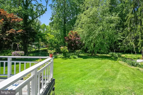 Exterior - 1126 Mainsail Dr, Annapolis, MD 21403 photo 7 of 19