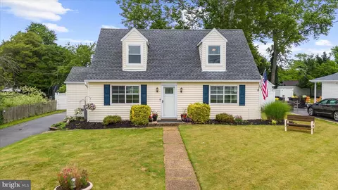 16 Virginia Ave, Edgewater, MD 21037 photo 4