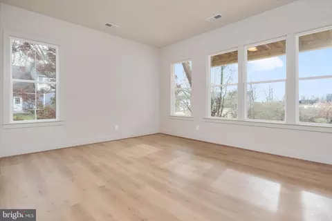 Living - 5918 Sneed Dr, Deale, MD 20751 photo 3 of 3