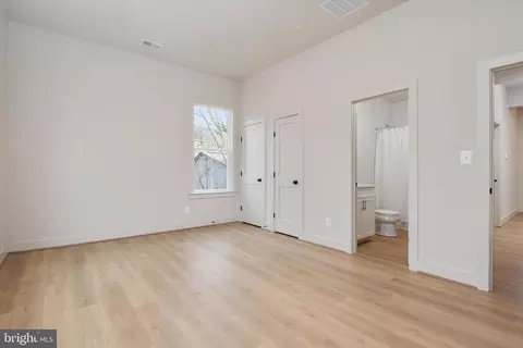 Bedroom - 5918 Sneed Dr, Deale, MD 20751 photo 3 of 3