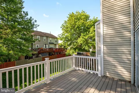 Exterior - 2333 Manomet Ct, Crofton, MD 21114 photo 2 of 17