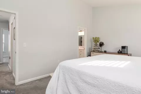 Bedroom - 2333 Manomet Ct, Crofton, MD 21114 photo 3 of 4
