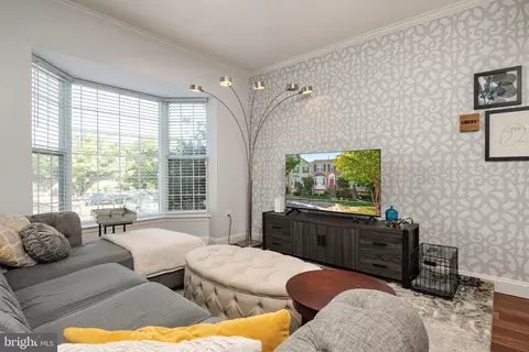 Living - 2333 Manomet Ct, Crofton, MD 21114 photo 1 of 3