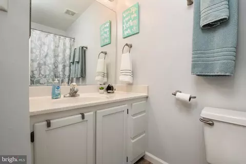 Bath - 2333 Manomet Ct, Crofton, MD 21114 photo 3 of 4