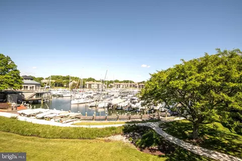 2118 Chesapeake Harbour Dr E #202, Annapolis, MD 21403