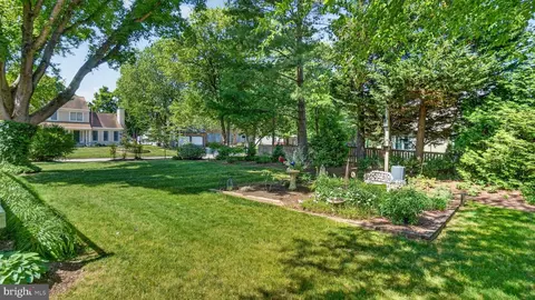 Exterior - 317 Canterfield Rd, Annapolis, MD 21403 photo 14 of 16