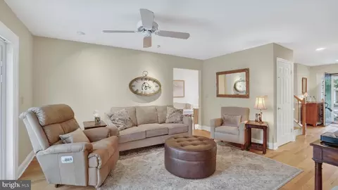 Entry Way - 317 Canterfield Rd, Annapolis, MD 21403 photo 3 of 14