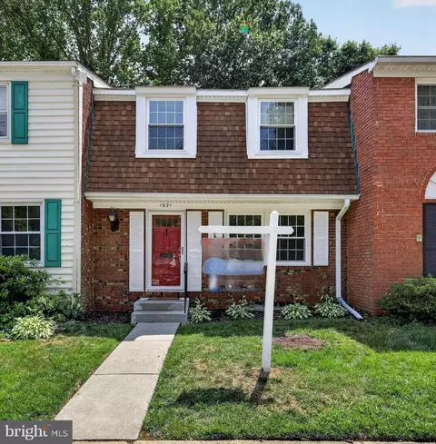 1691 Freemont Ct, Crofton, MD 21114