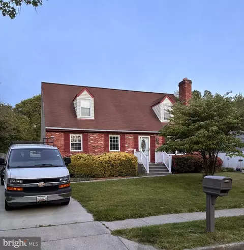919 S Truro Ln, Crofton, MD 21114