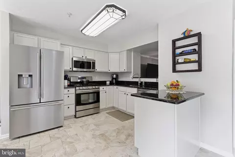 Kitchen - 8119 Gray Stone Ln, Pasadena, MD 21122 photo 2 of 3