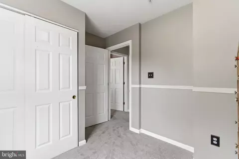 Entry Way - 8119 Gray Stone Ln, Pasadena, MD 21122 photo 2 of 2