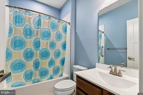 Bath - 2152 Nottoway Dr, Hanover, MD 21076 photo 1 of 2