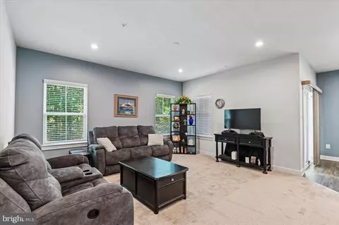 Entry Way - 2152 Nottoway Dr, Hanover, MD 21076 photo 10 of 11