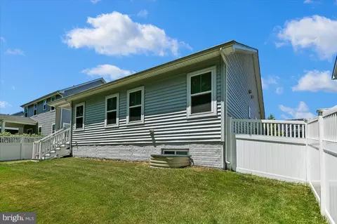 Exterior - 2152 Nottoway Dr, Hanover, MD 21076 photo 6 of 15