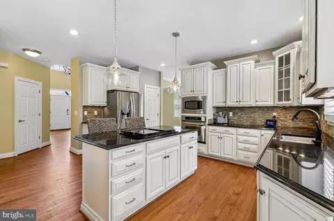 Kitchen - 779 Olivia Way, Pasadena, MD 21122 photo 2 of 4