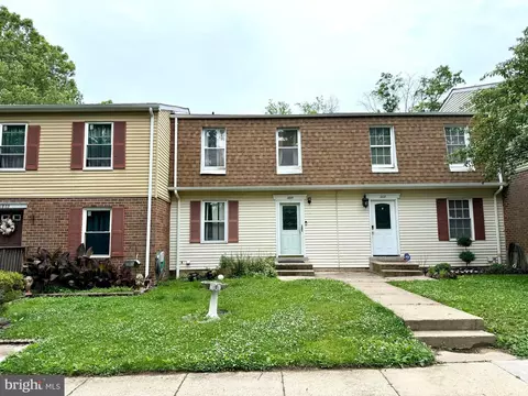1805 Jaybird Ct, Severn, MD 21144
