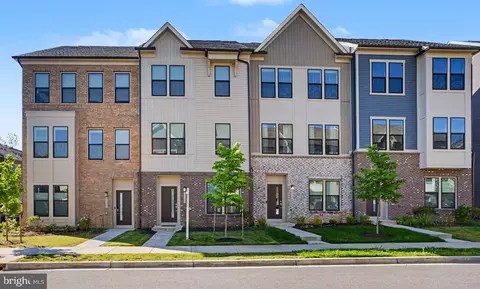 3322 Cormorant Dr, Laurel, MD 20724