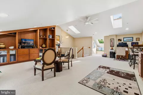 7717 Clay Bridge Ct, Hanover, MD 21076