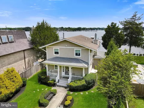 4923 E Chalk Point Rd, West River, MD 20778