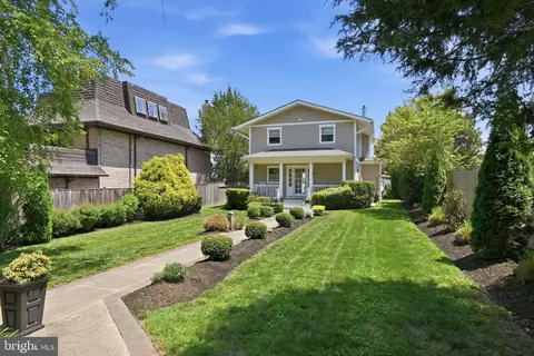 Exterior - 4923 E Chalk Point Rd, West River, MD 20778 photo 4 of 5