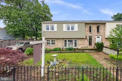 Exterior - 1071 Kings Rd, Pasadena, MD 21122 photo 2 of 2