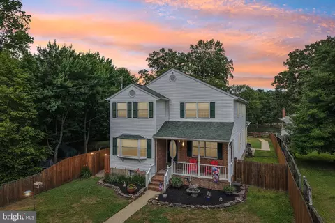 1870 Cedar Rd, Pasadena, MD 21122