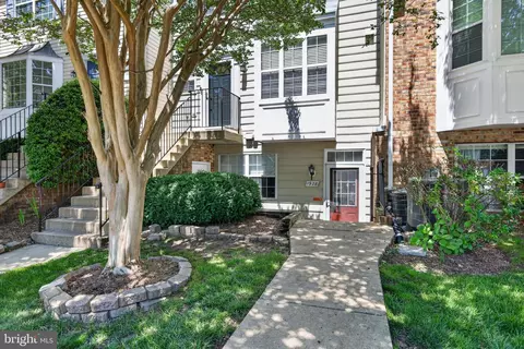 1928 Pawlet Dr, Crofton, MD 21114