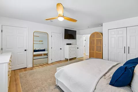 Bedroom - 241 Edgewater Dr, Edgewater, MD 21037 photo 7 of 10