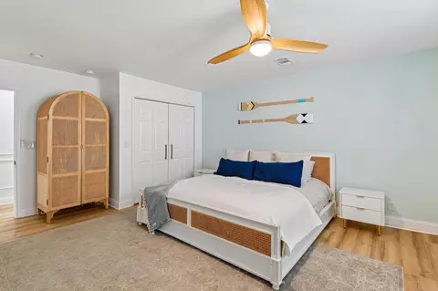 Bedroom - 241 Edgewater Dr, Edgewater, MD 21037 photo 6 of 10