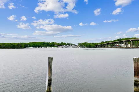 View/Area - 241 Edgewater Dr, Edgewater, MD 21037 photo 2 of 3