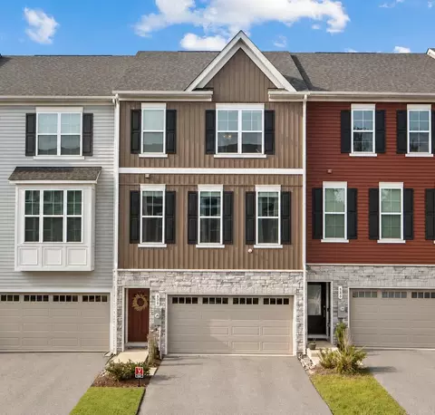 630 Cross Chase Dr, Millersville, MD 21108