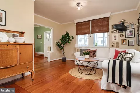 Living - 7 German St, Annapolis, MD 21401 photo 1 of 1