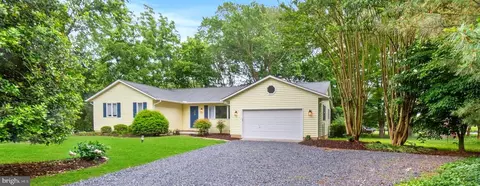 1132 Bay Ridge Rd, Annapolis, MD 21403